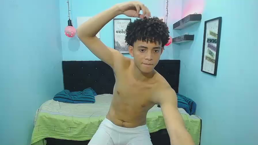 Theodore_hansx live cam model at Cam4