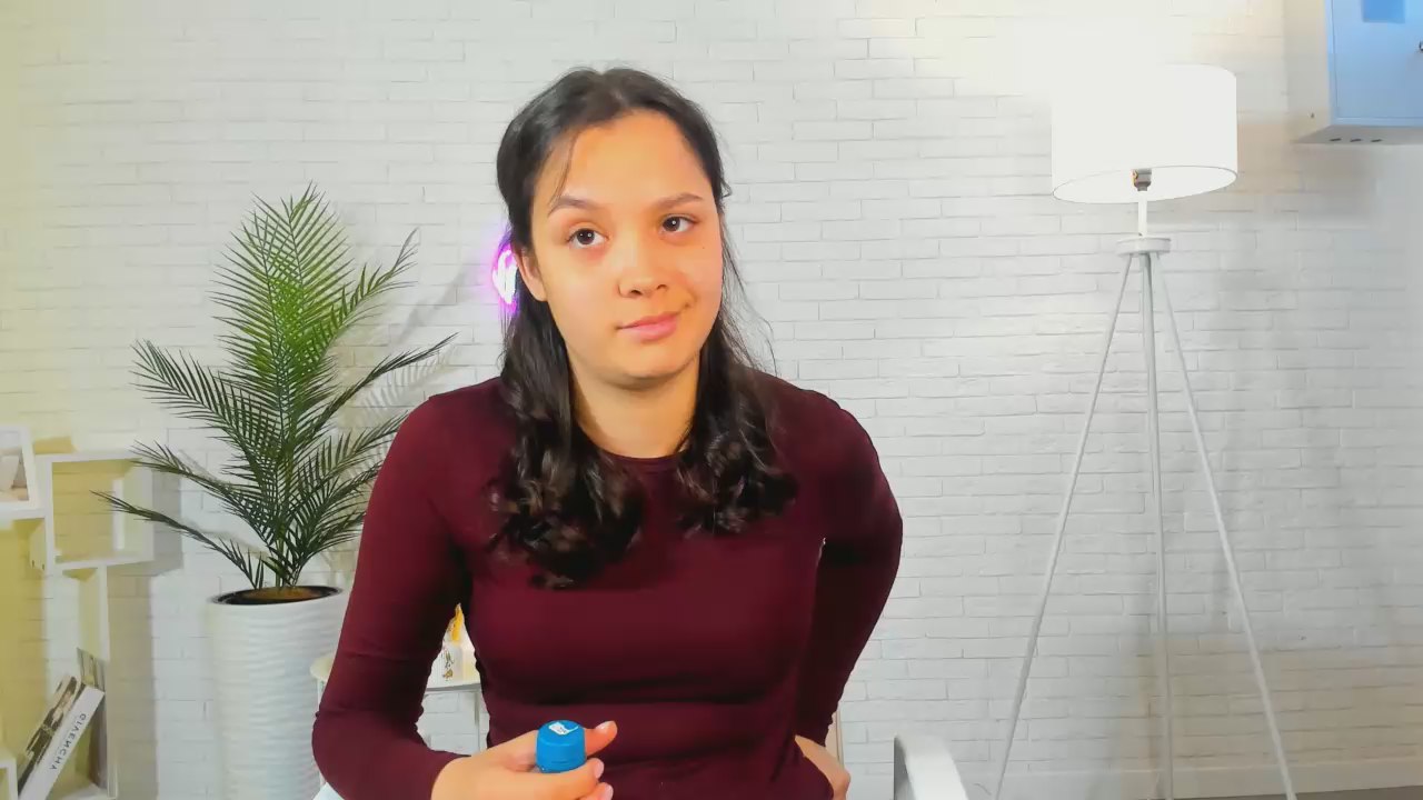 TishaTerrible live cam model at Cam4