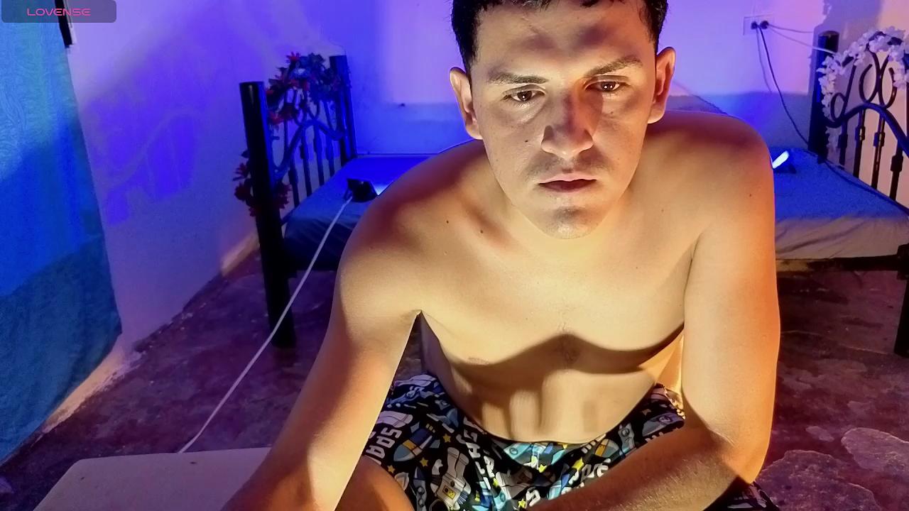 Yan_sex live cam model at Cam4