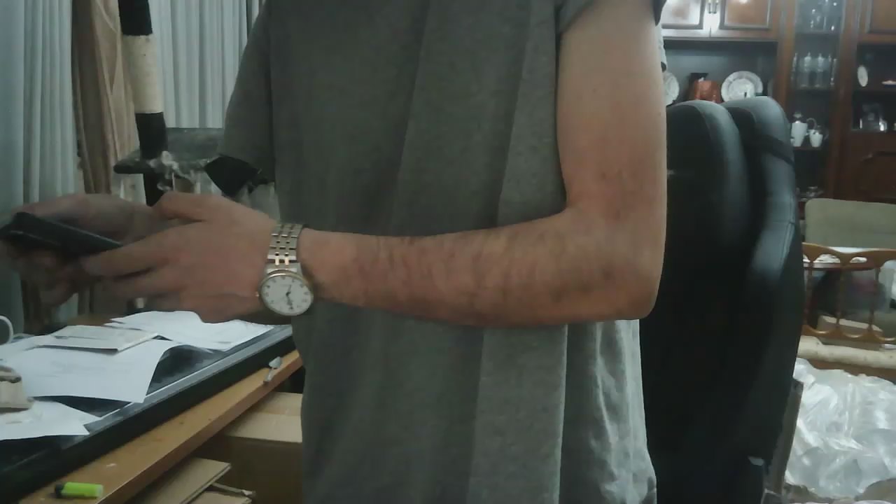 Watch adrianpenelargo live on cam on Cam4