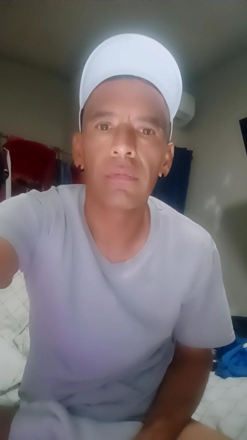 alestarsexy live cam model at Cam4