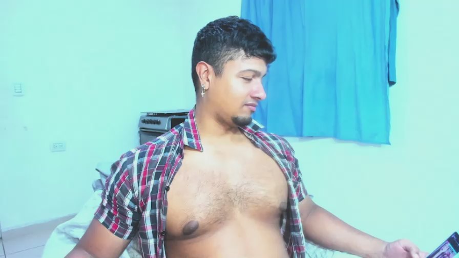 Watch andylemonda1 live on cam on Cam4