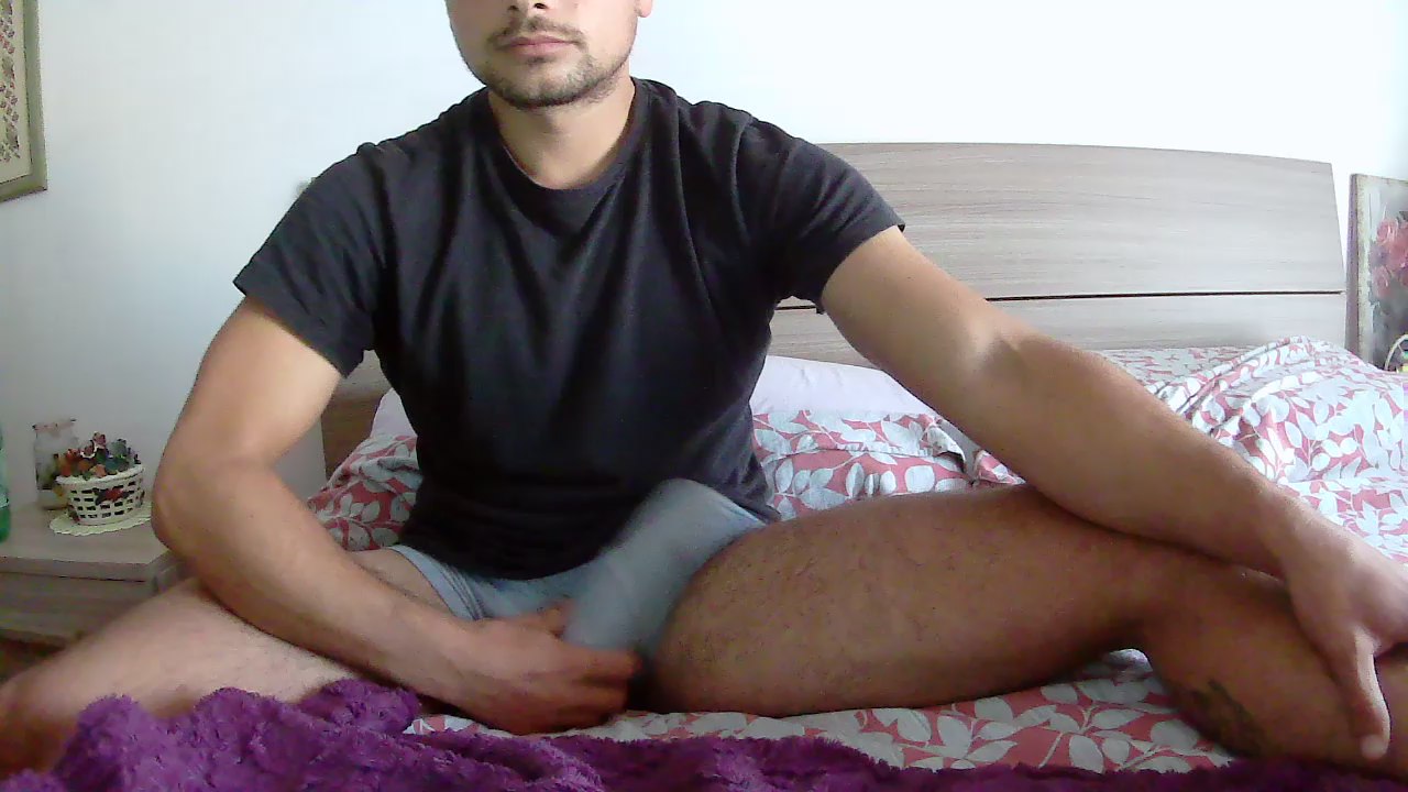 bigcook_hot在Cam4的直播画面