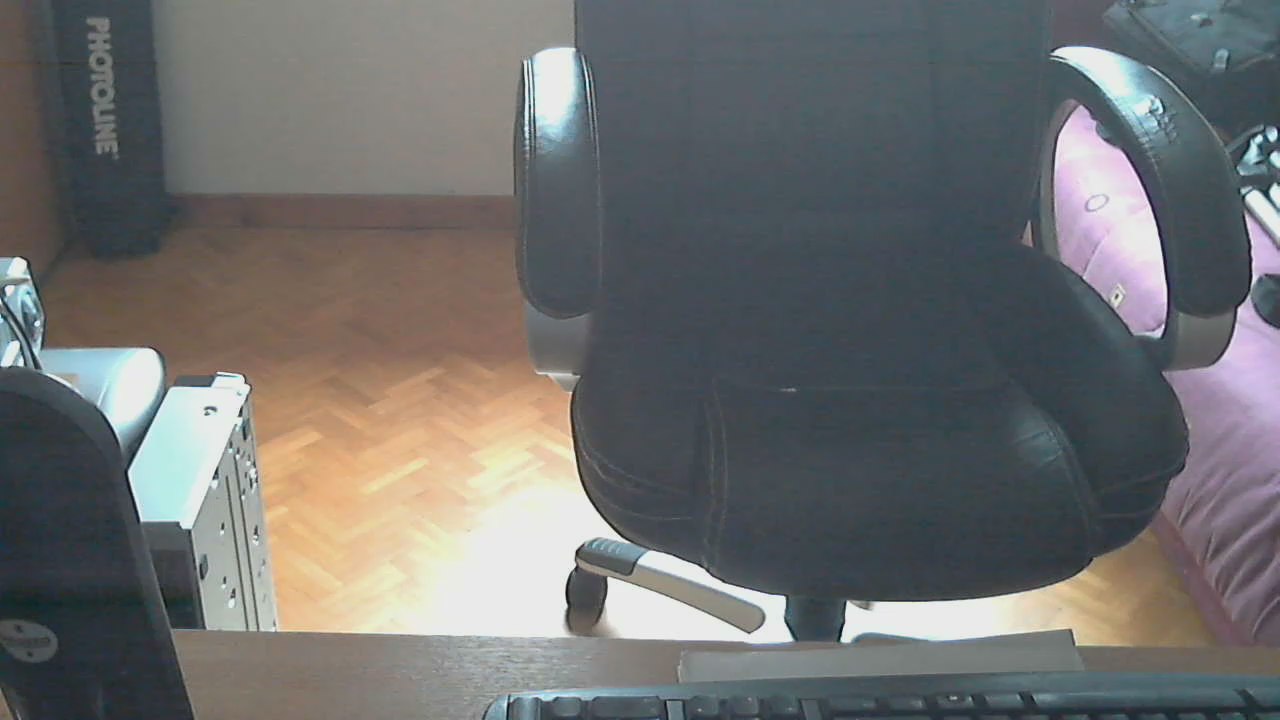 Watch didou57 live on cam on Cam4