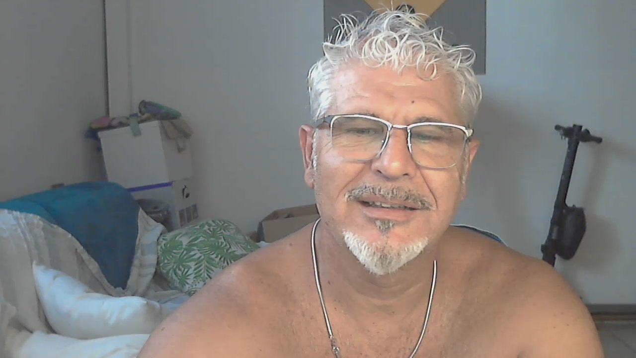  donopiacere chat room