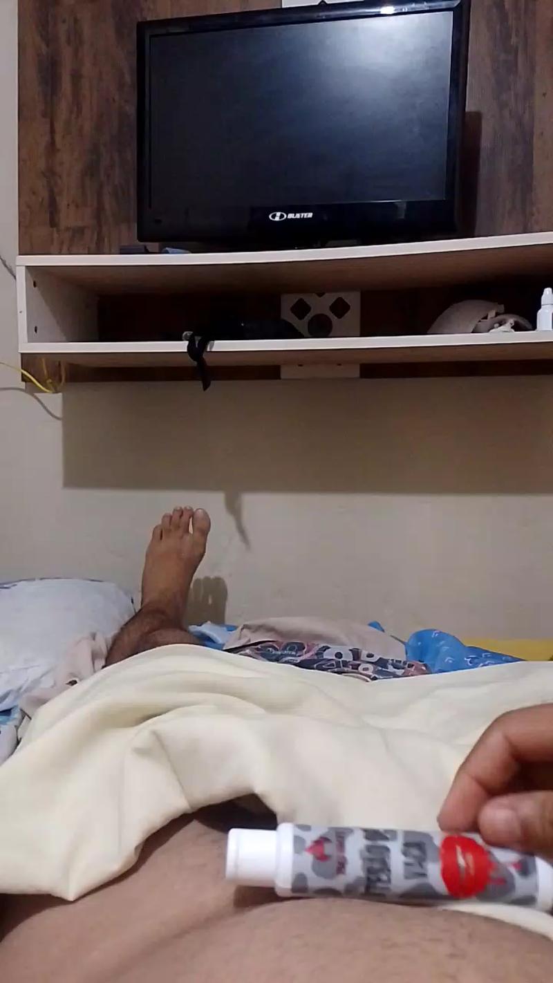 Watch haglly3 live on cam on Cam4