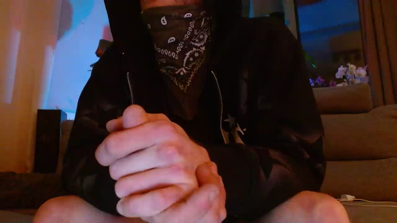 Watch horny2386 live on cam on Cam4