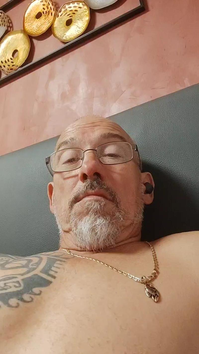  jacktom62 chat room