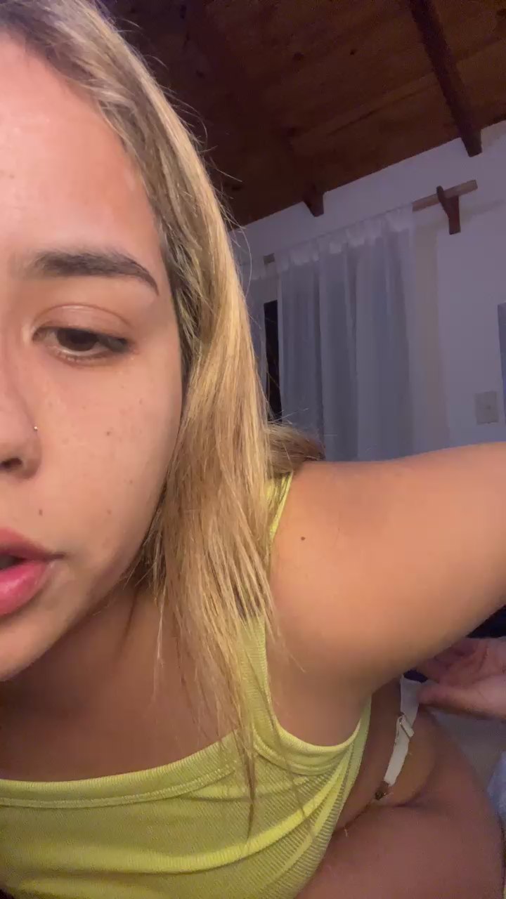 jazminvilla Live Webcam on Cam4