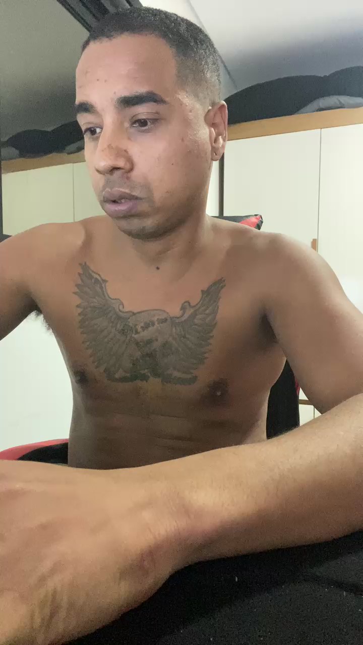 juniorjrlek live cam model at Cam4