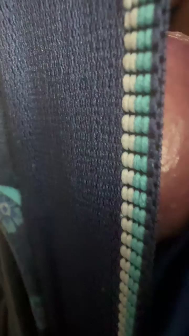 loguis Live Cam on Cam4