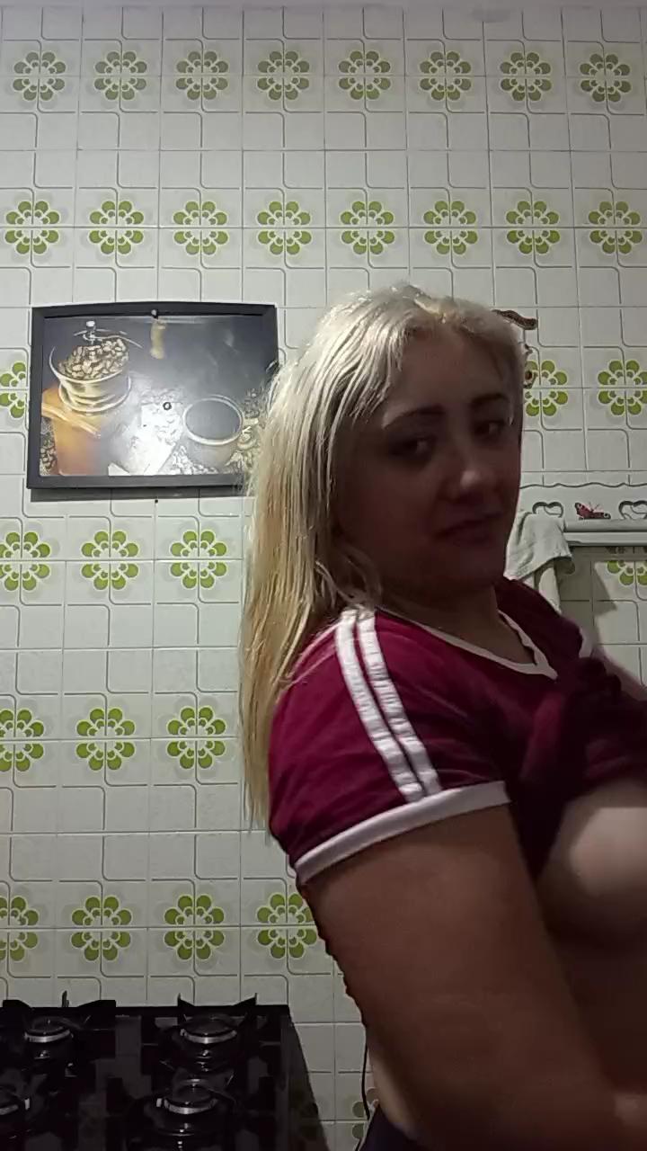 manuelly_fun live cam model at Cam4