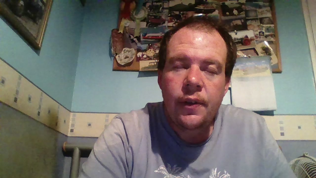 mcthickhot Live Cam on Cam4