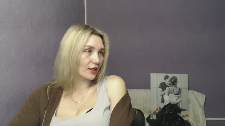 mistress_lady live cam model at Cam4