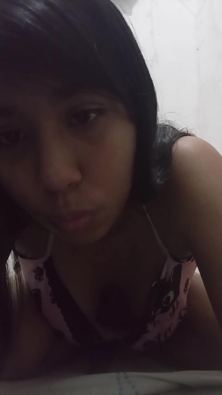 paola371 live cam model at Cam4