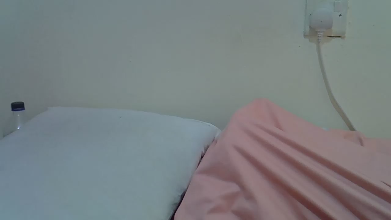 prettydoll001 live cam model at Cam4