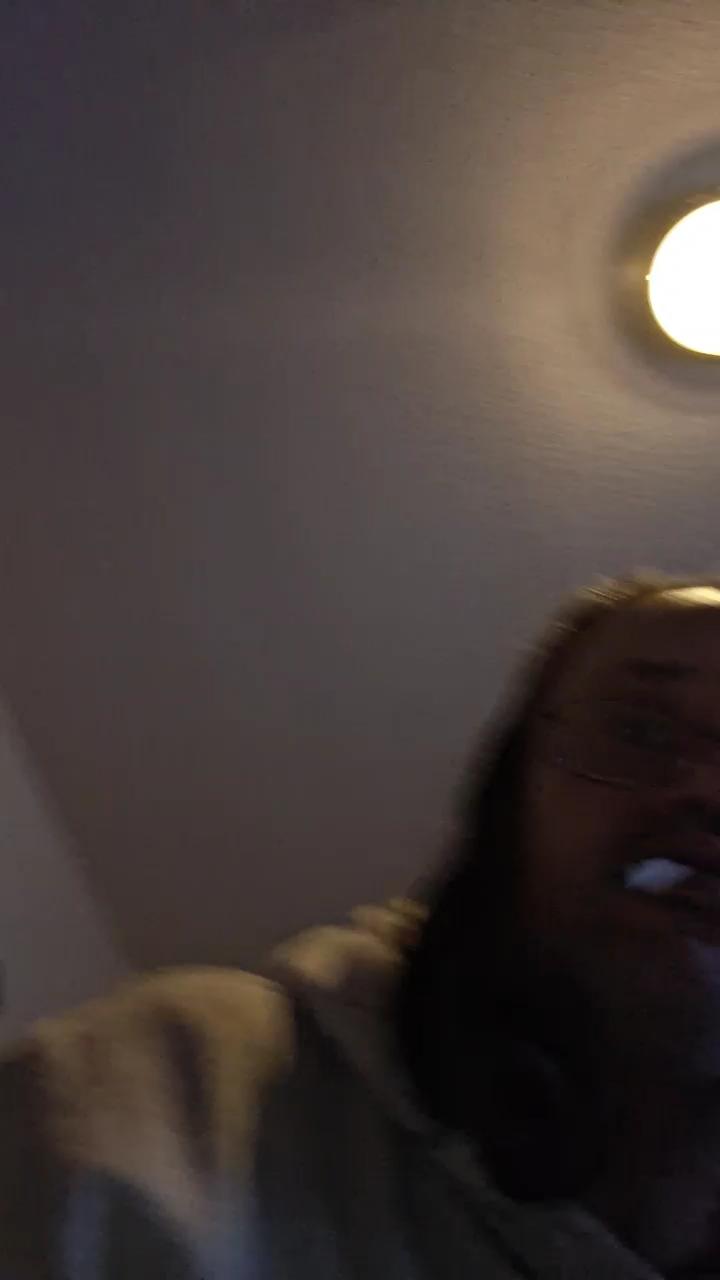 Watch  rob19787 live on Cam4