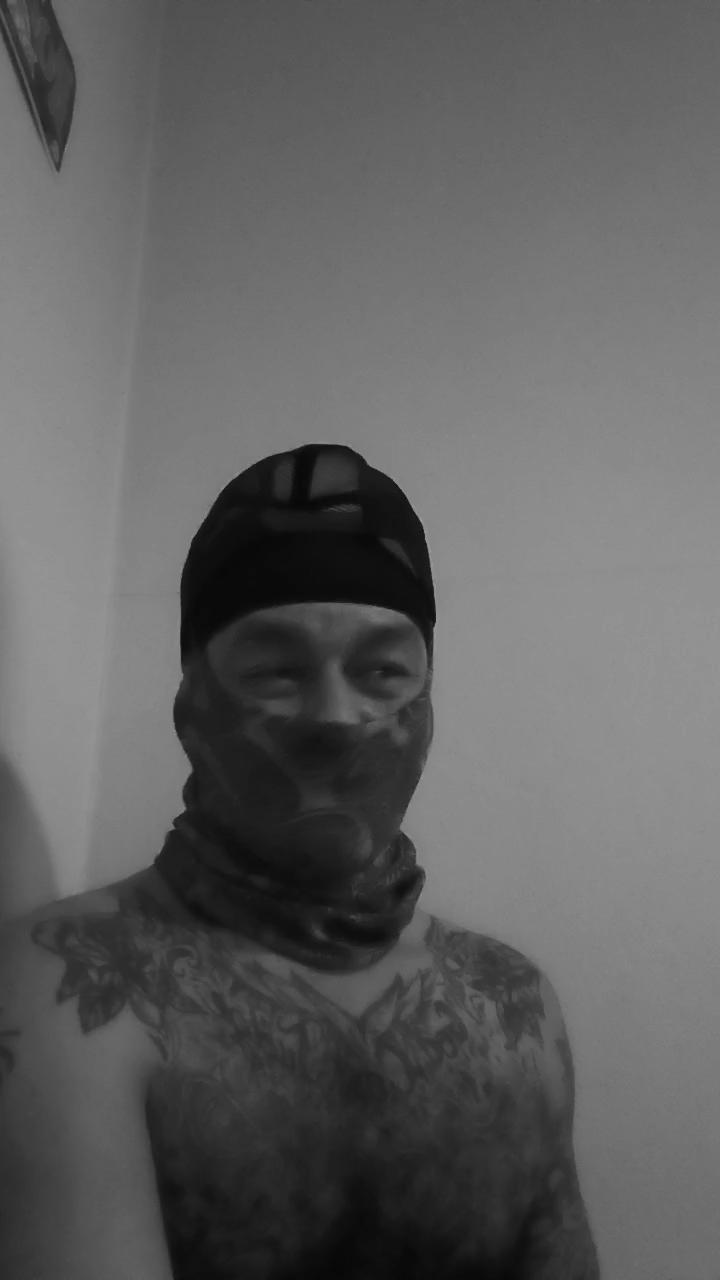 spidermike5 live cam model at Cam4