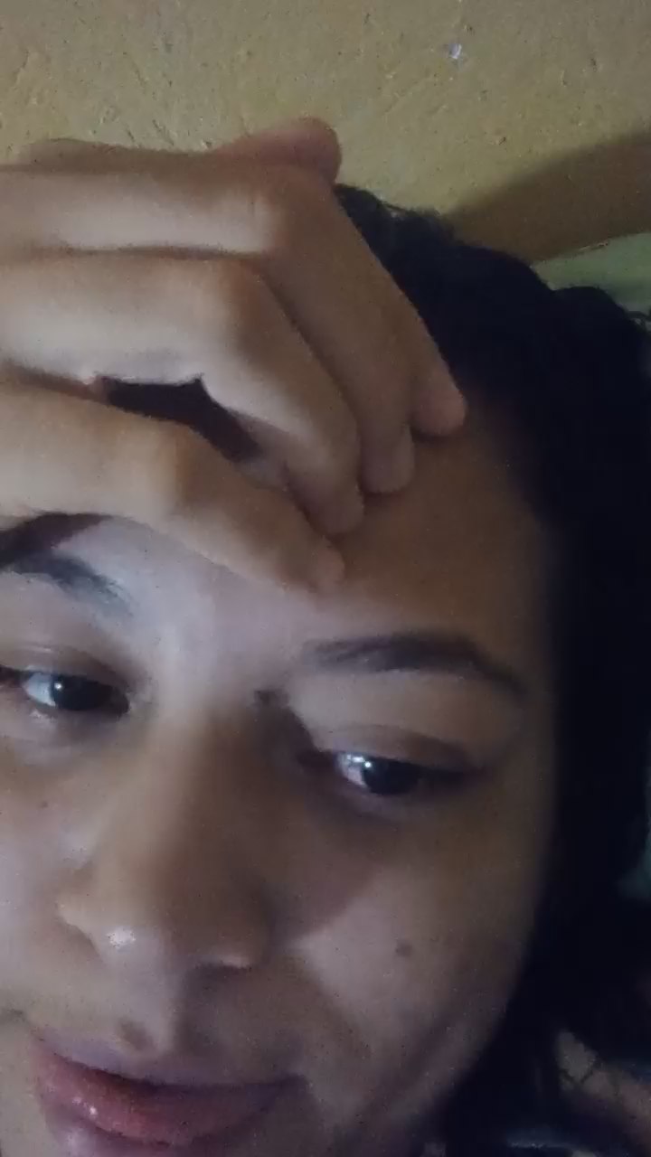 Sex chat gratuit in direct cu veuhsaltyhot pe Cam4