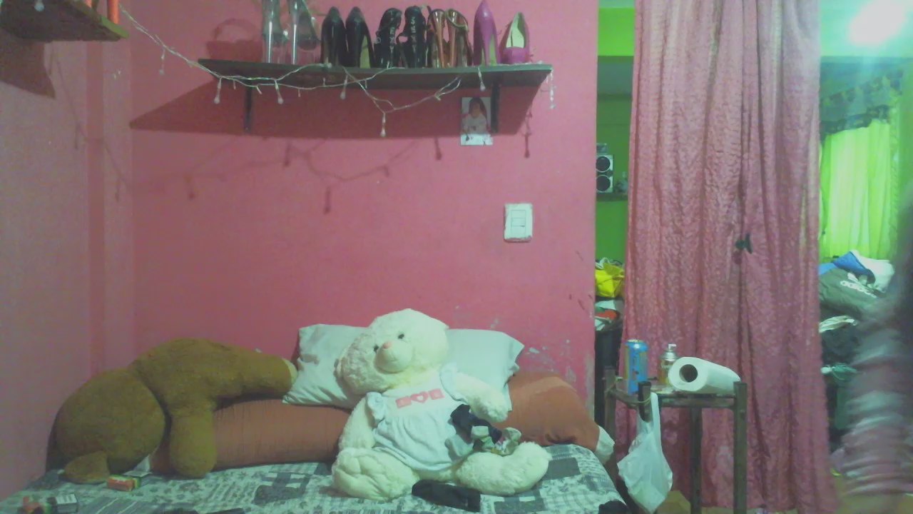 yesicabellezas live cam model at Cam4