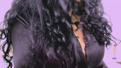 00VALERIA live cam on Cam4