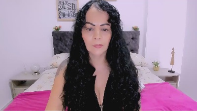 00VALERIA live cam on Cam4