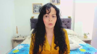 00VALERIA live cam on Cam4