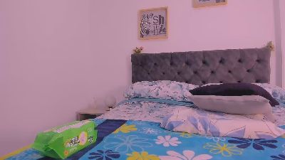 00VALERIA live cam on Cam4