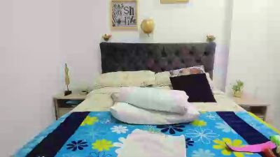 00VALERIA live cam on Cam4