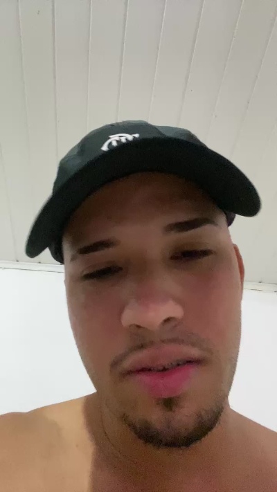 021Albuquerque live male webcam from Brazil