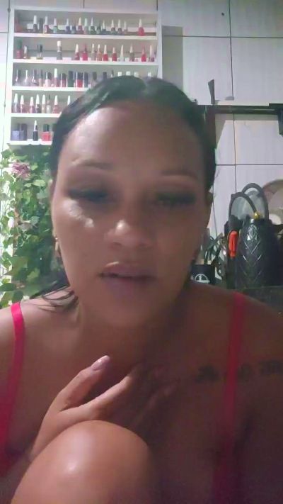 03luiza live cam on Cam4