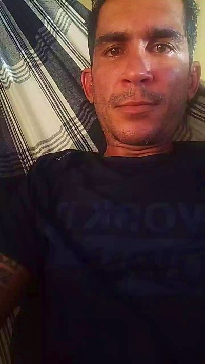 0Bruno81 live cam on Cam4