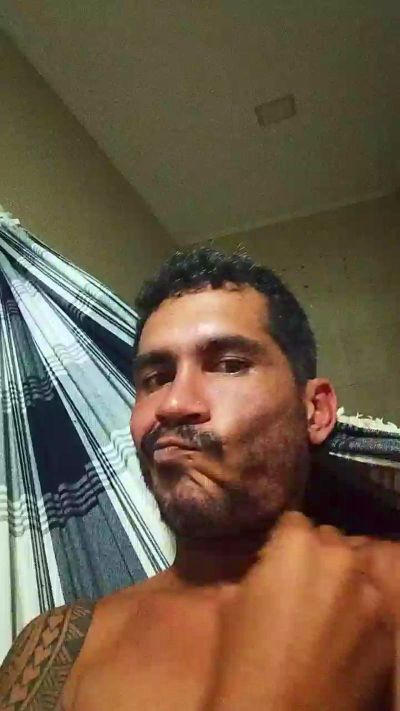 0Bruno81 live cam on Cam4