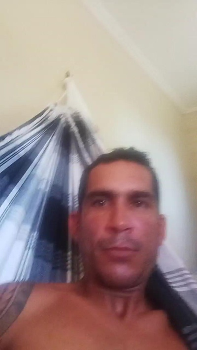 0Bruno81 live cam on Cam4