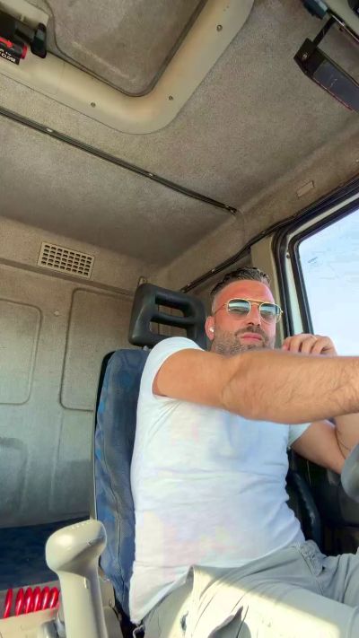 0M0A0X_ live cam on Cam4