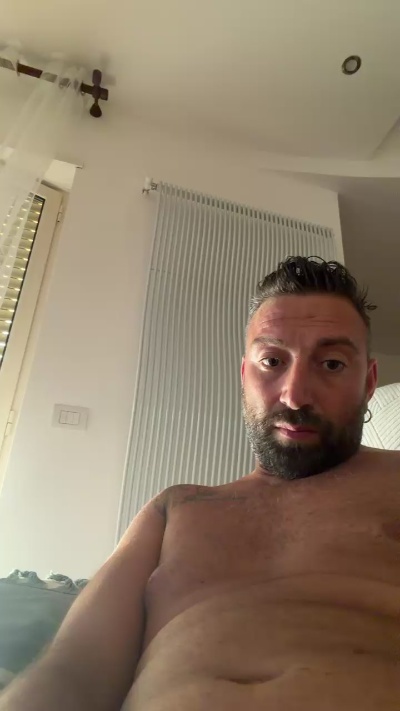 0M0A0X_ live cam on Cam4
