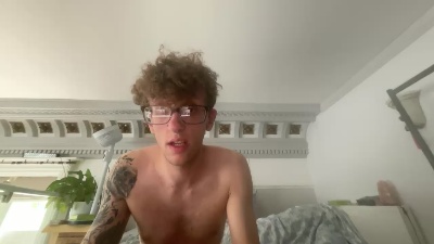 182wayne live cam on Cam4