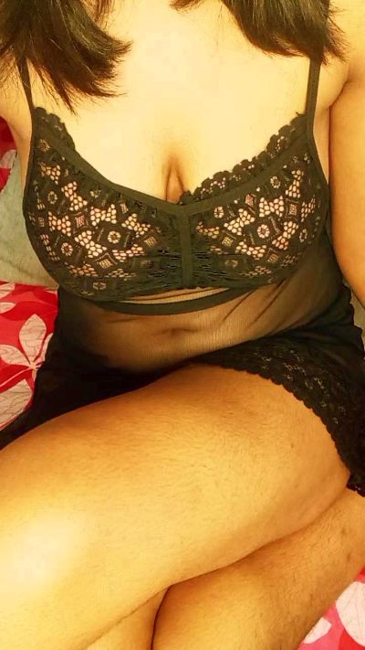 18_doll live cam on Cam4