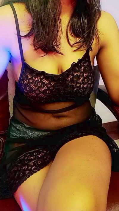 18_doll live cam on Cam4