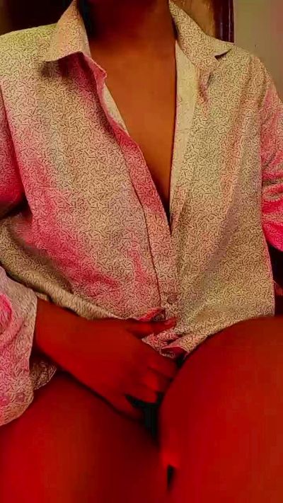 18_doll live cam on Cam4