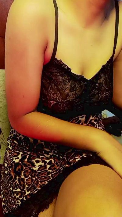 18_doll live cam on Cam4