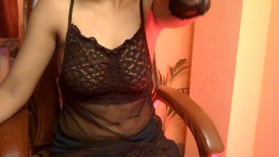 18_doll live cam on Cam4