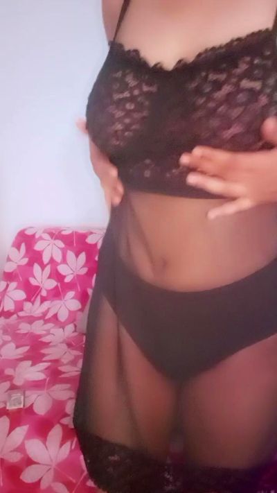 18_doll live cam on Cam4