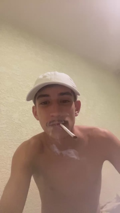 18bonitocm live cam on Cam4
