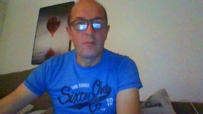 19gun69 live cam on Cam4
