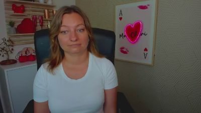 1Angela39 live cam on Cam4