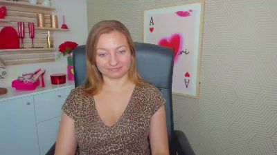 1Angela39 live cam on Cam4