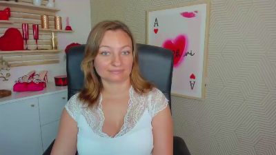 1Angela39 live cam on Cam4