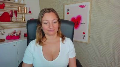 1Angela39 live cam on Cam4