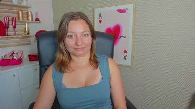 1Angela39 live cam on Cam4